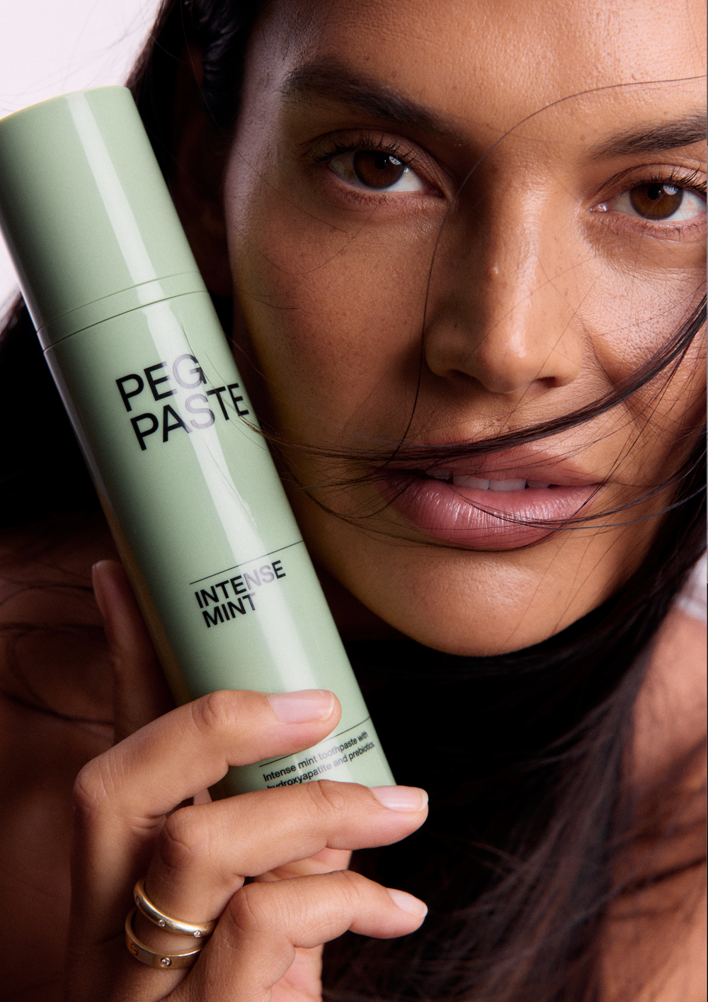 Intense Mint Toothpaste Pump