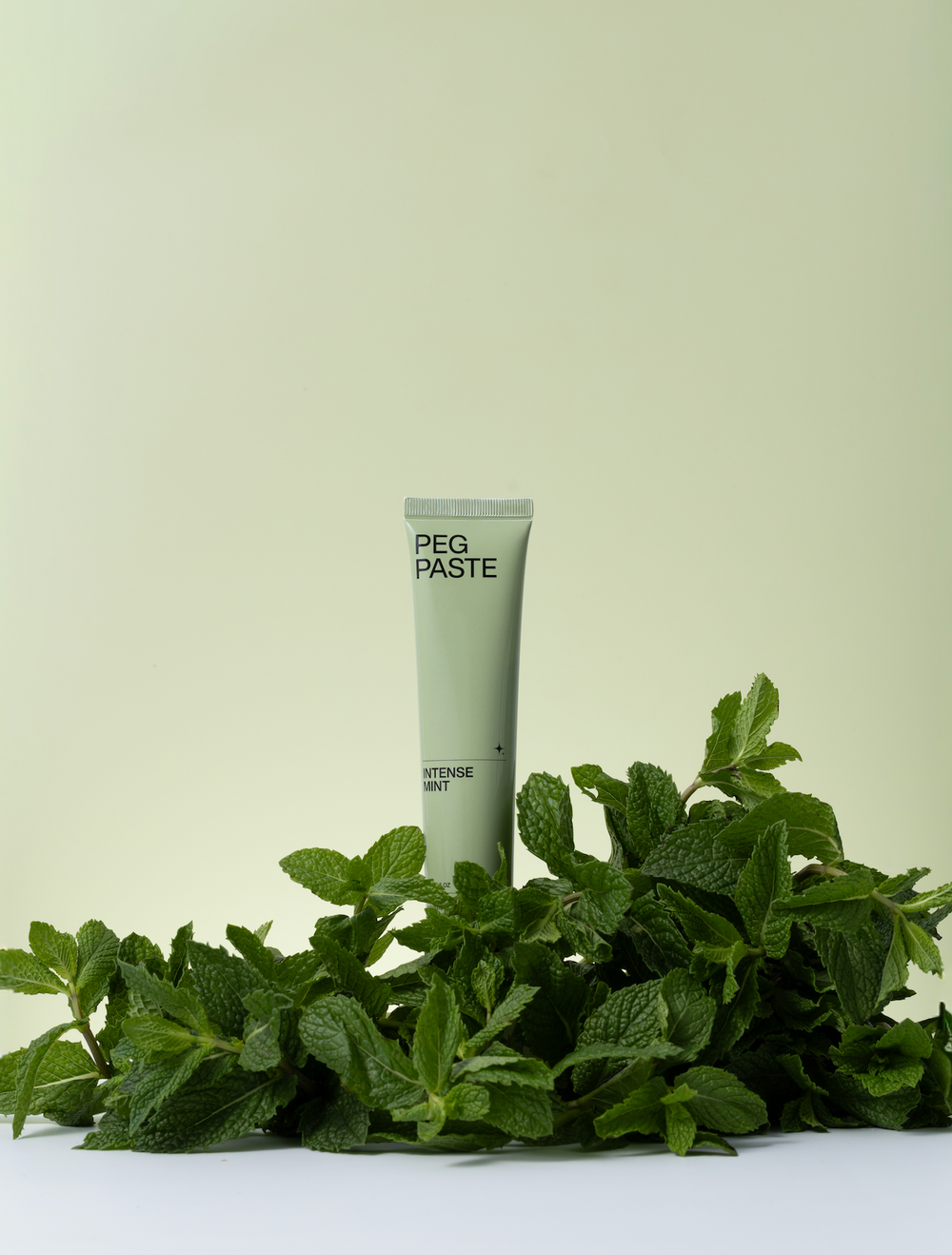 Intense Mint Toothpaste Tube